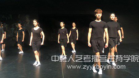 中戲學生訓練現場