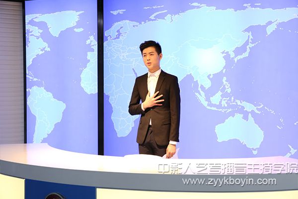 中影人播音主持培訓課堂