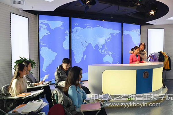 中影人播音主持培訓課堂