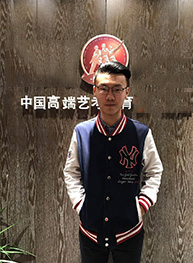 學員